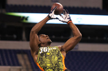Xavier Rhodes