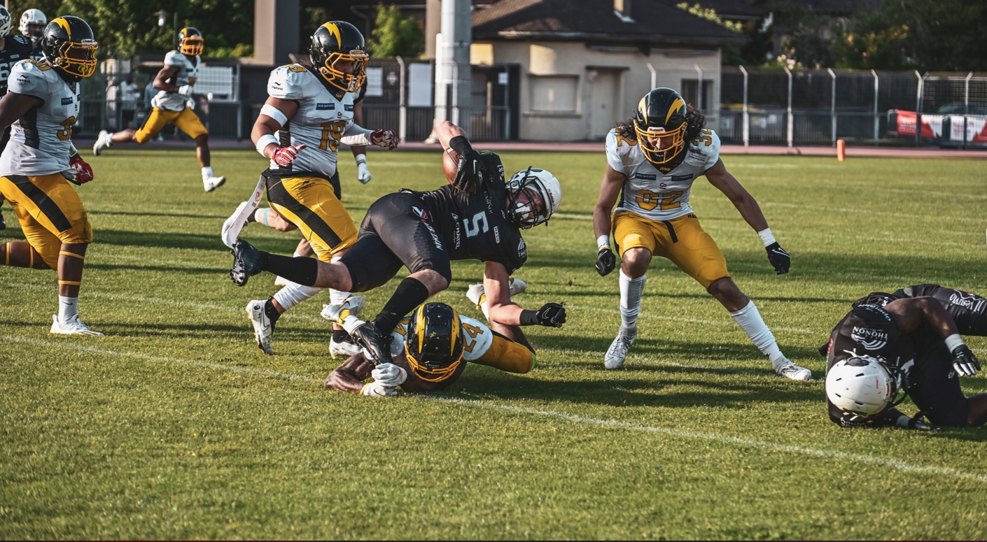 CEFL – Le Flash bat les Black Panthers en quart de finale