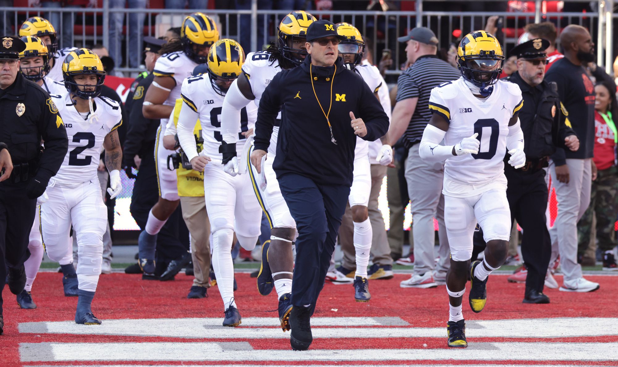 College Football, Week 13 – Jim Harbaugh et Michigan confirment