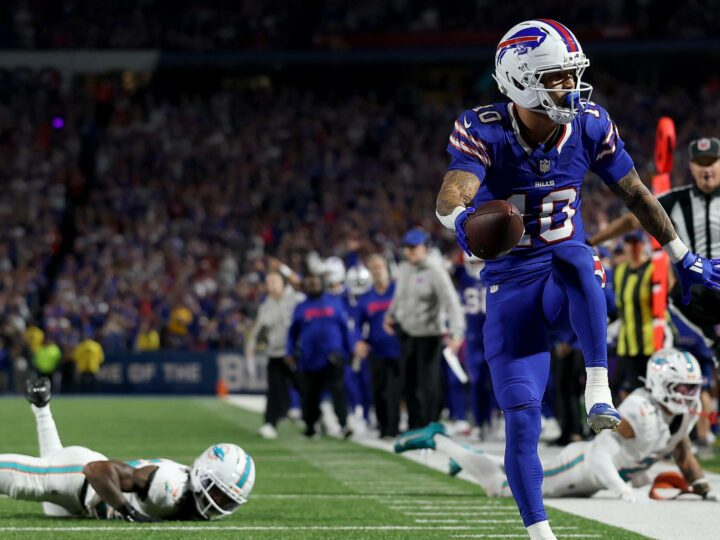 NFL, Week 3 – Buffalo Bills 31 – Miami Dolphins 21 